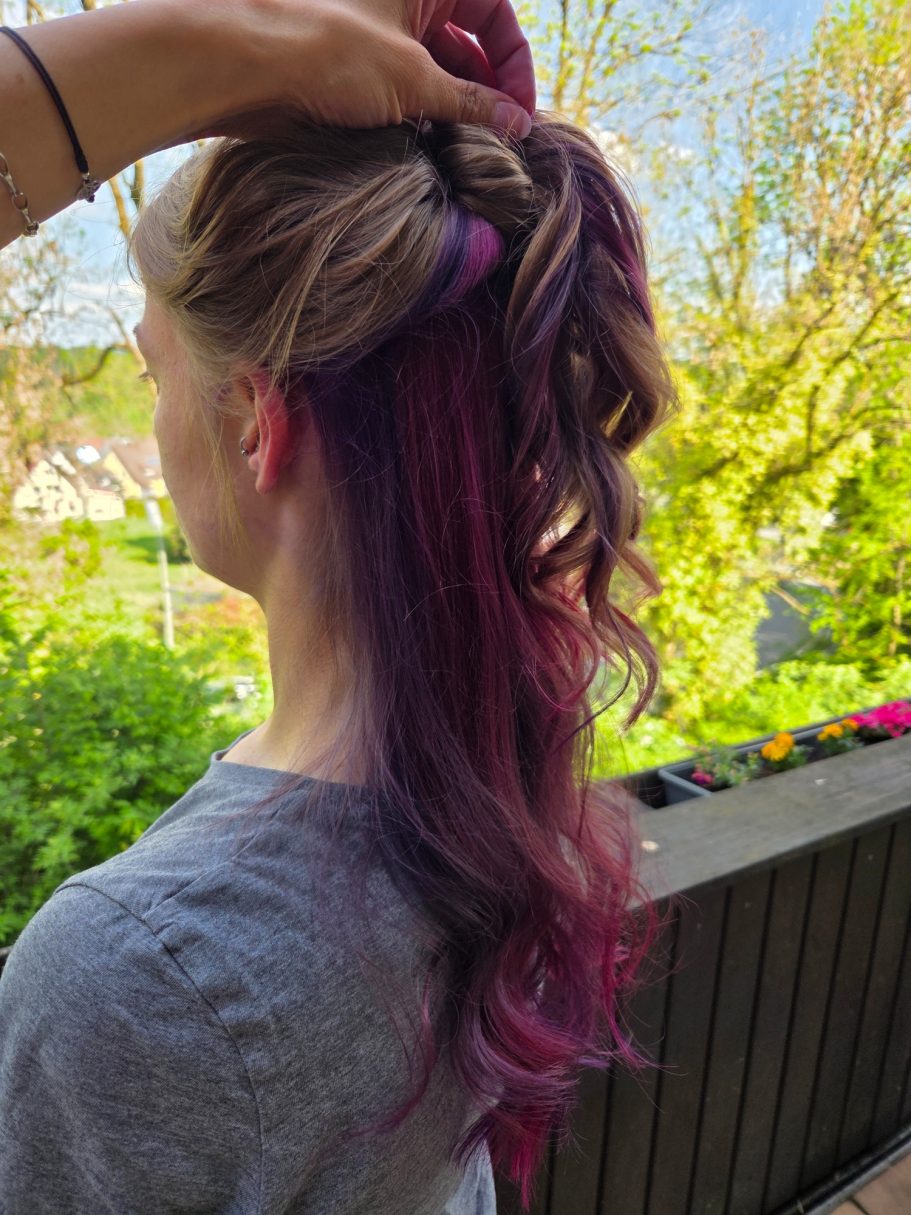 Versteckte Farbdetails in Pink und Lila